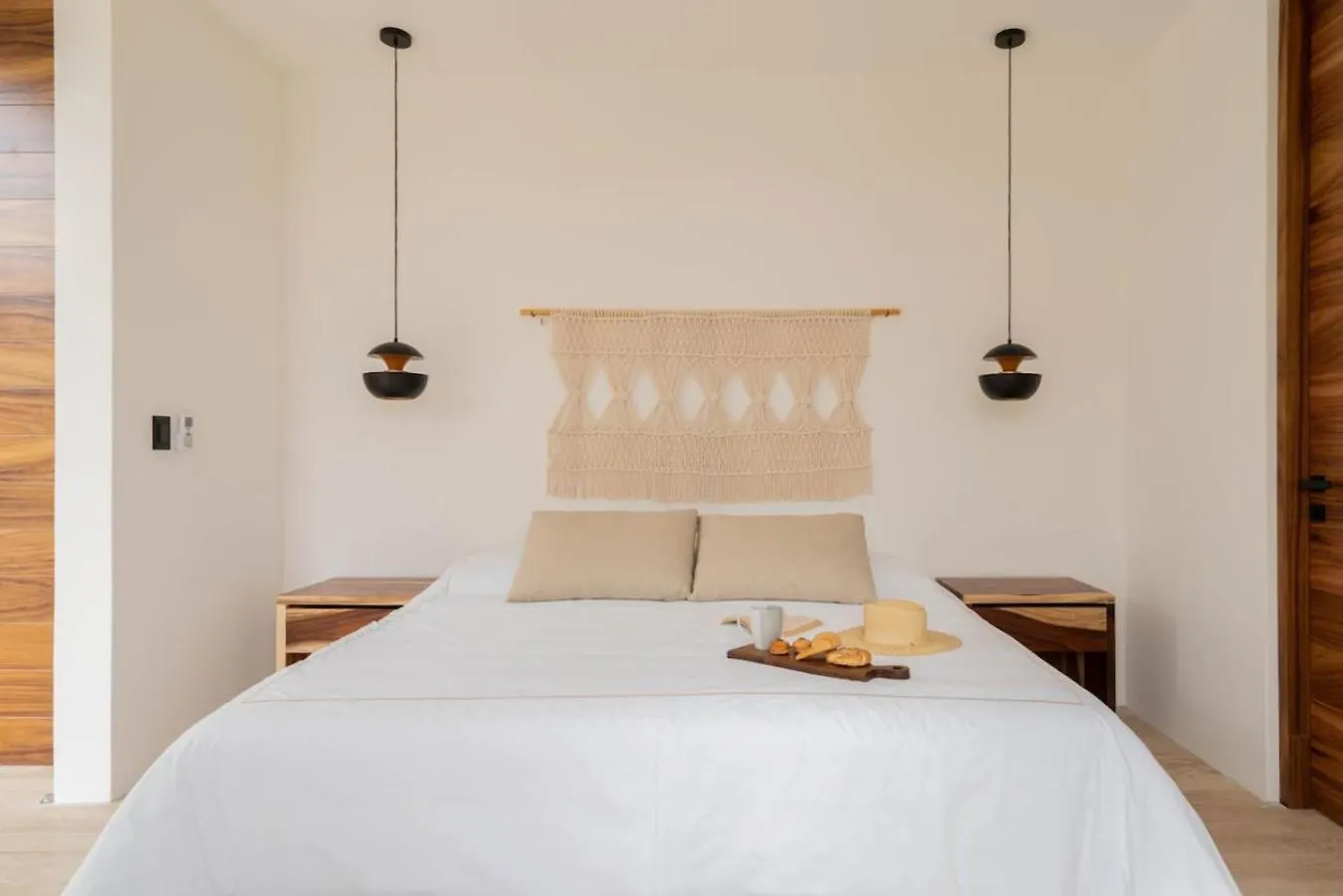 Luxury Villa Toh 5 With Private Pool 图卢姆 度假居