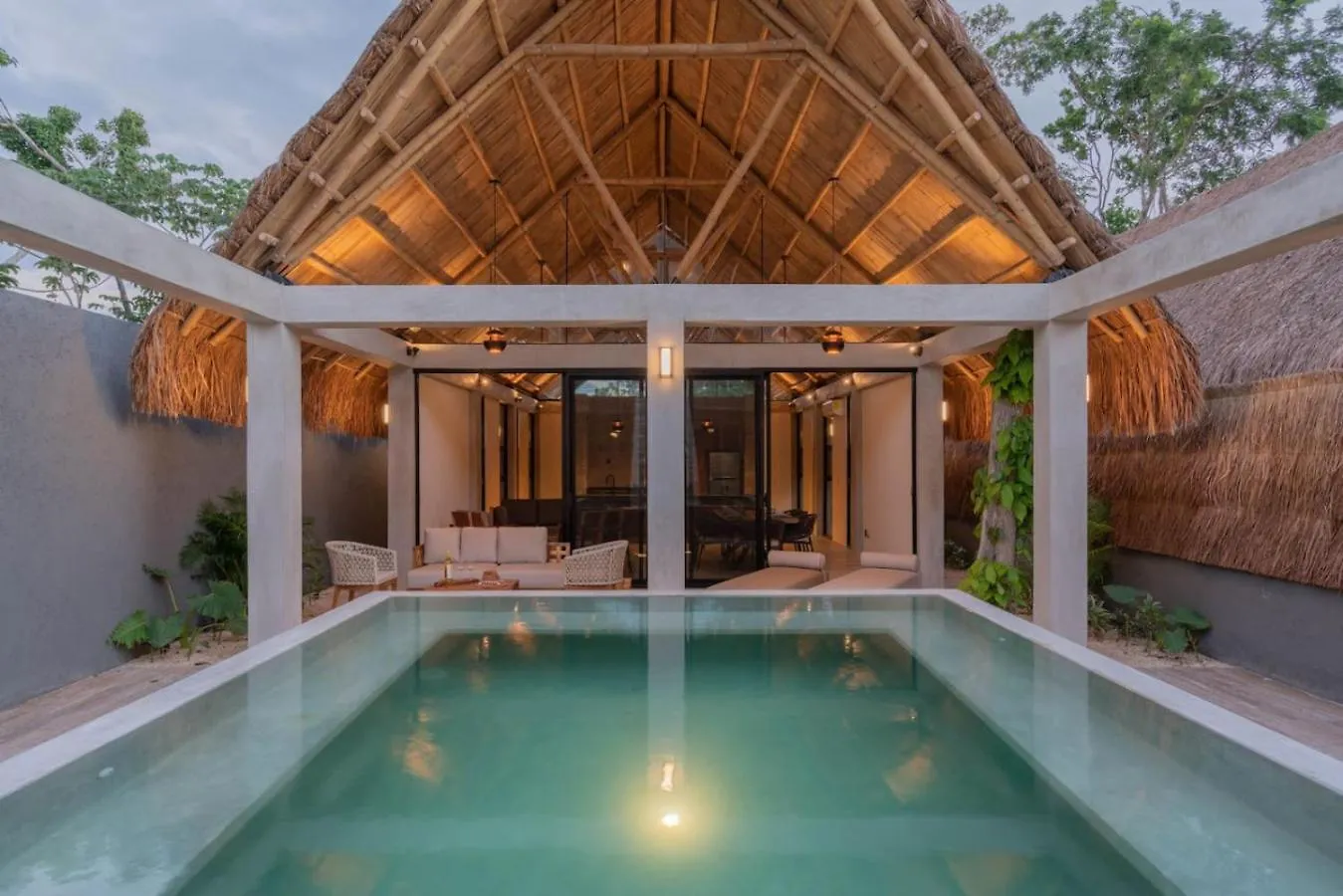 Luxury Villa Toh 5 With Private Pool联系方式