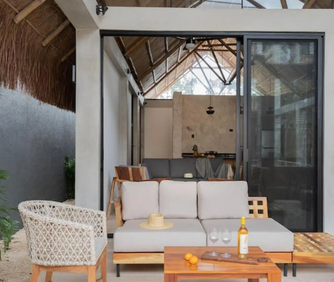 Luxury Villa Toh 5 With Private Pool 图卢姆